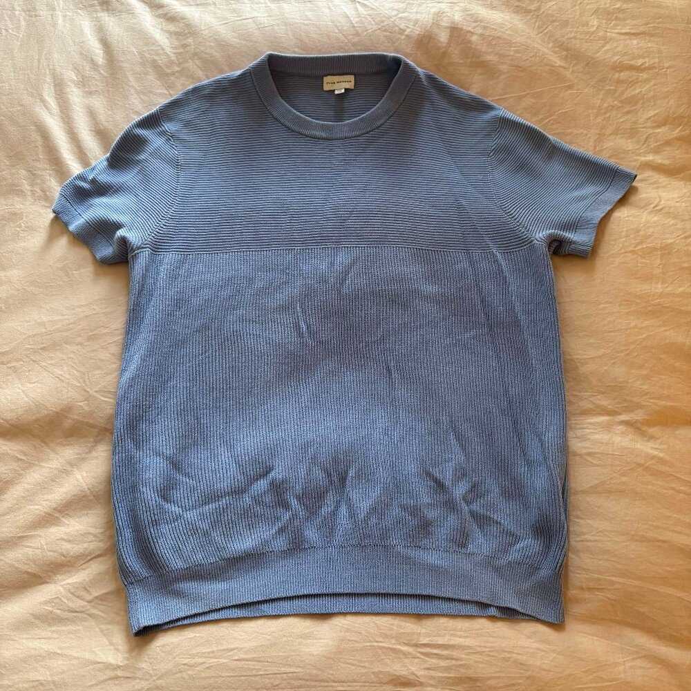 Club Monaco Men's Large Blue Short Sleeve 100% Cotton Sweater Shirt